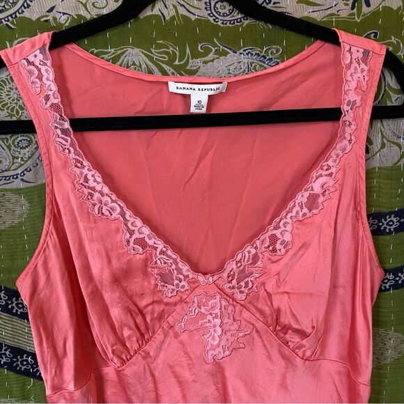 Y2K Banana Republic Coral Silk and Lace Fairycore Camisole Blouse Size 10 - Picture 2 of 13